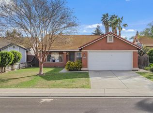 2568 Bordona Dr, Riverbank, CA 95367