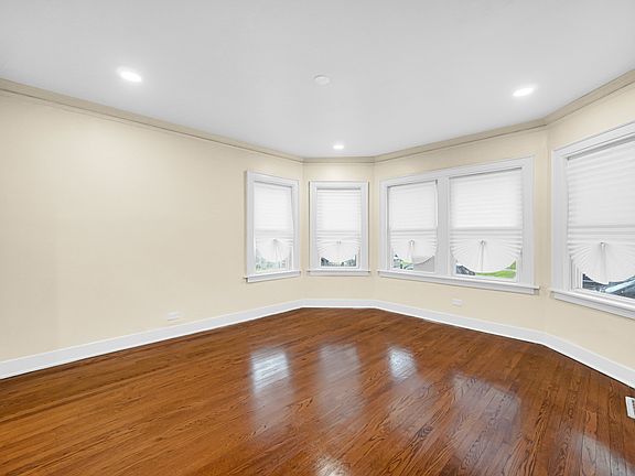 3rd image of 8541 S Paulina St