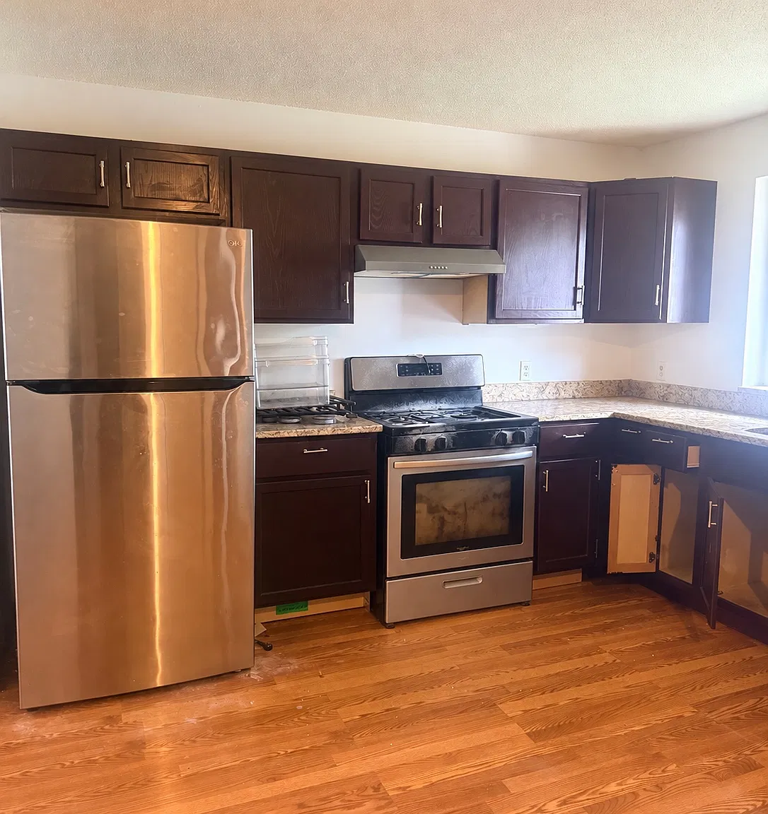 3 bed, 1920 sqft, $2,400 — Photo 4