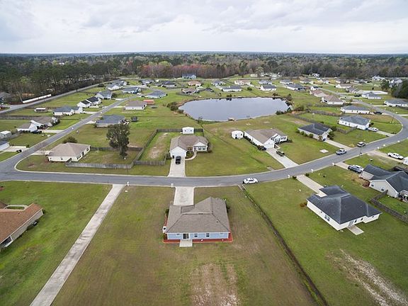 3rd image of 159 Haleys Place Dr