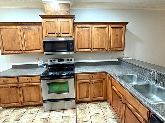 4th image of 116 Gardenia St