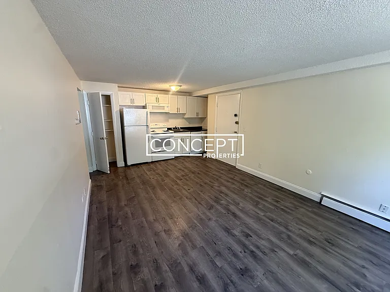 Dustin St — Photo 3