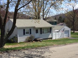 404 Clover St #L-127, Clarks Summit, PA 18411