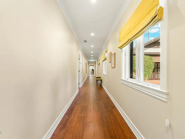 1410 Hillcrest Ave — Photo 34