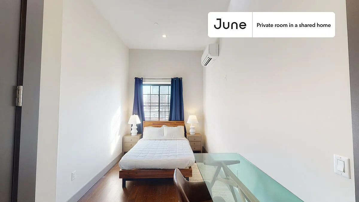 Full bedroom in 4 bed/2 bath home in Bedford-Stuyvesant #832 B — Photo 1