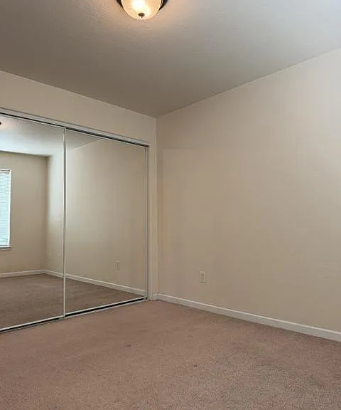 432 Pine St — Photo 3