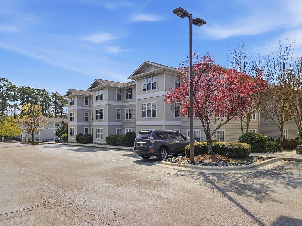 1st image of 929 Morreene Rd APT C23