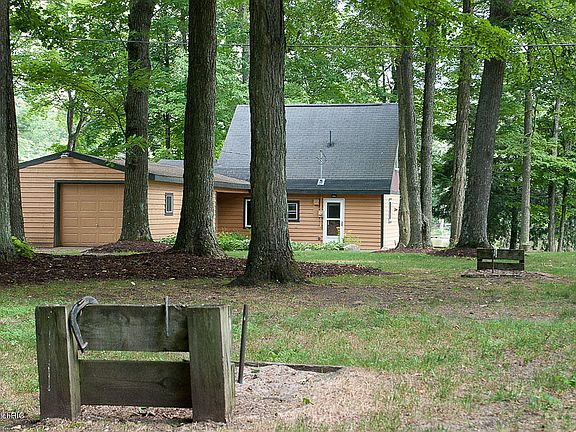 3rd image of 18670 Klay Dr
