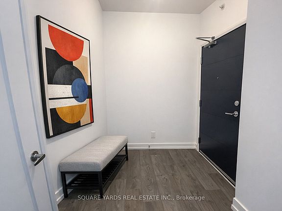 3rd image of 75 James St S #2814