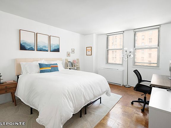 3rd image of 420 W 23rd St APT 7C