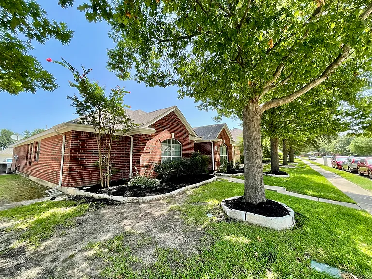 1535 Silver Spur Dr — Photo 43
