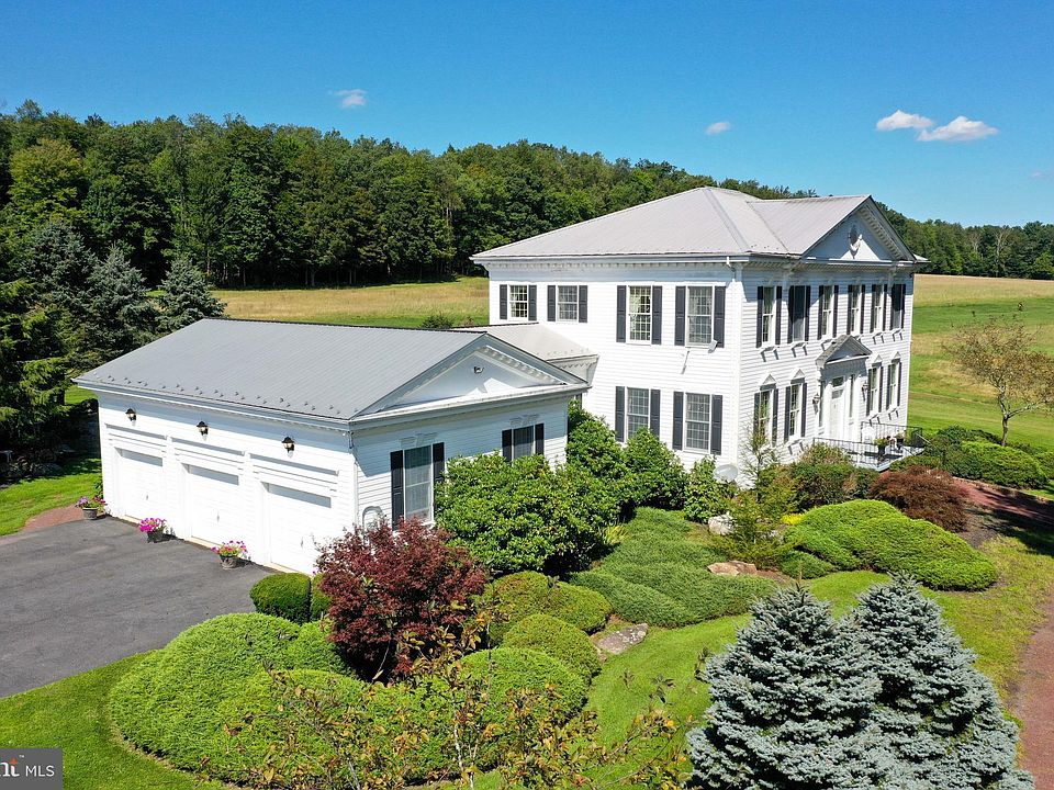 207 Saw Mill Rd Weatherly, PA, 18255 Apartments for Rent Zillow