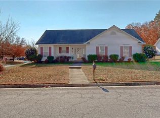 1018 Havenridge Dr, High Point, NC 27265