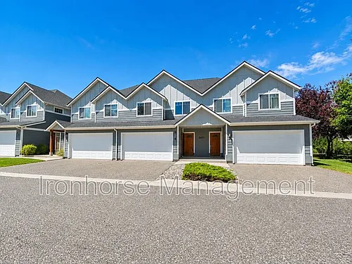 5471 Glenellen Dr #4 Photo 1 5471 Glenellen Dr #4 Photo 1