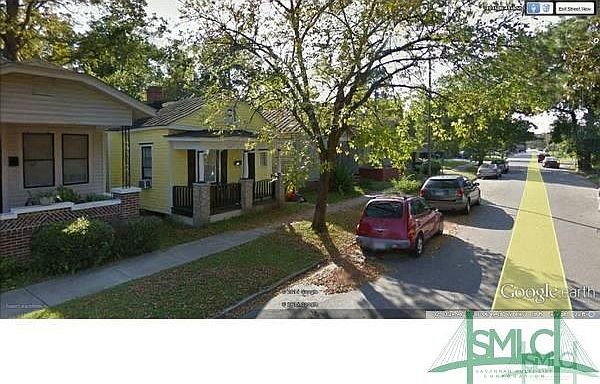 2nd image of 1017 W 41st St
