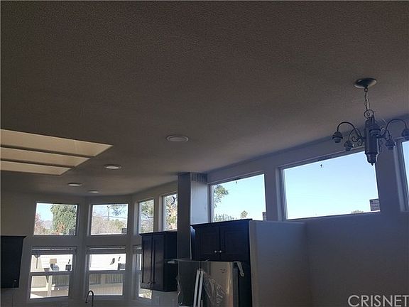 5th image of 20 Dorchester Dr