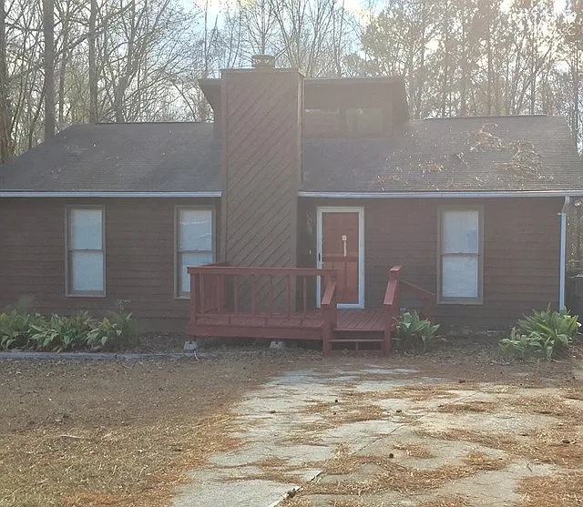 467 Table Mountain Dr photo 1
