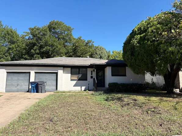 326 Crusader Dr, Dallas, TX 75217