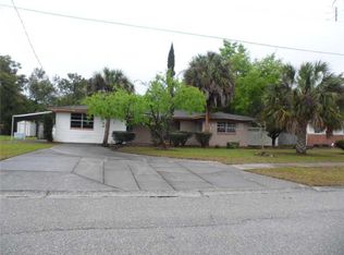 9621 Overlook Dr, Temple Terrace, FL 33617