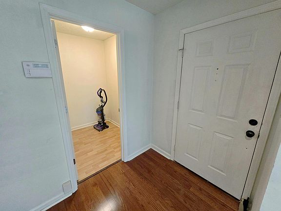 4th image of 1300 Cedar Ridge Dr APT J
