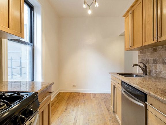 5th image of 277 Washington Ave APT 5A