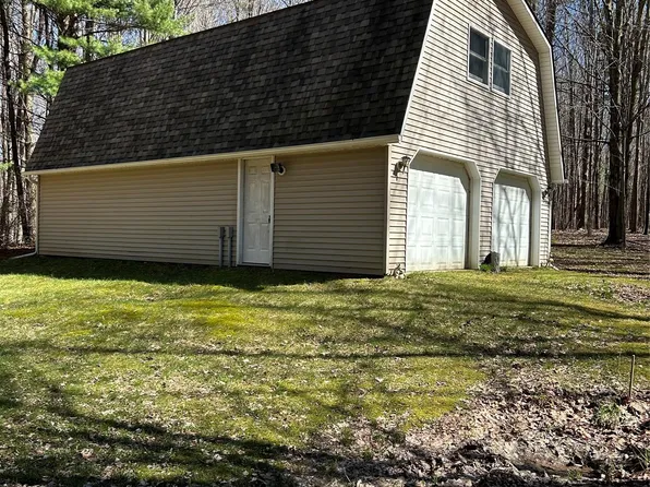 3805 Lee Hill Rd, Mayville, MI 48744