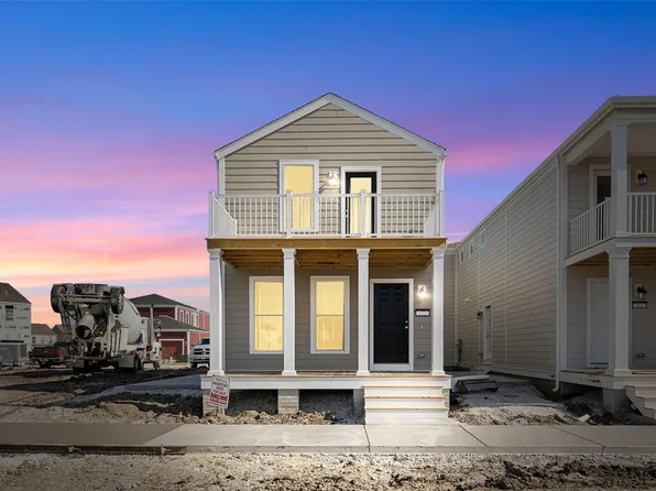 172 Tiber Way St, Saint Charles, MO 63301