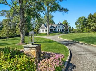 16 Dogwood Dr, Mendham Twp., NJ 07945