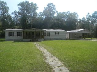 200 Dogwood Cir, New Augusta, MS 39462