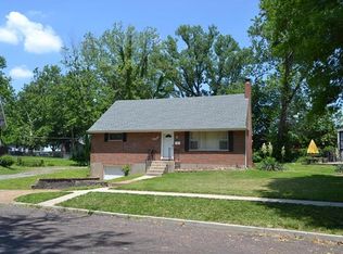 7262 Normandy Pl, Saint Louis, MO 63121