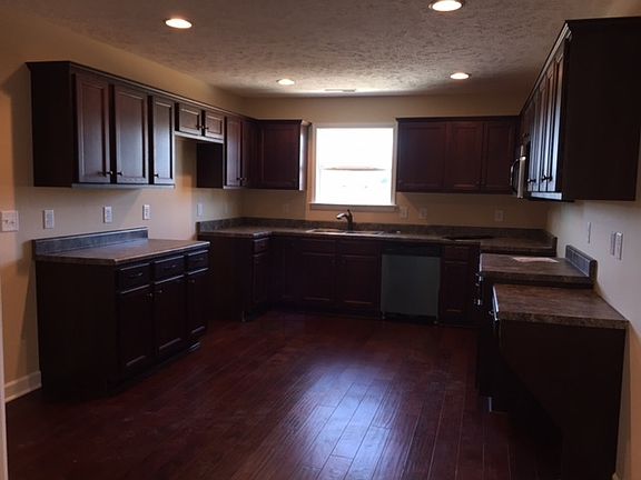 5th image of 2604 Auldridge Dr