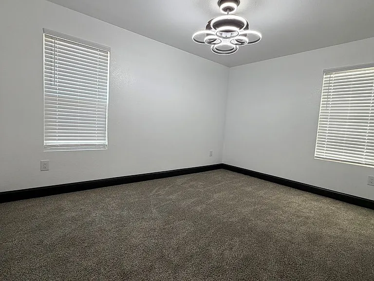 4209 Redbud Ave — Photo 16