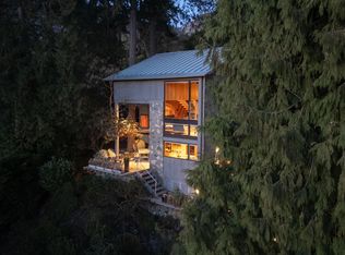 5757 Telegraph Trl, West Vancouver, BC V7W1R5