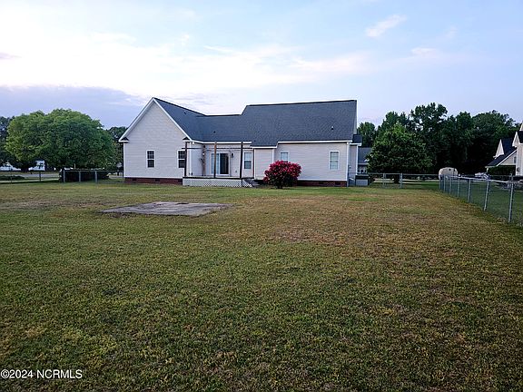 2nd image of 118 Mossburg Drive