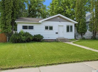 269 Iroquois Street W, Moose Jaw, SK S6H 5A8