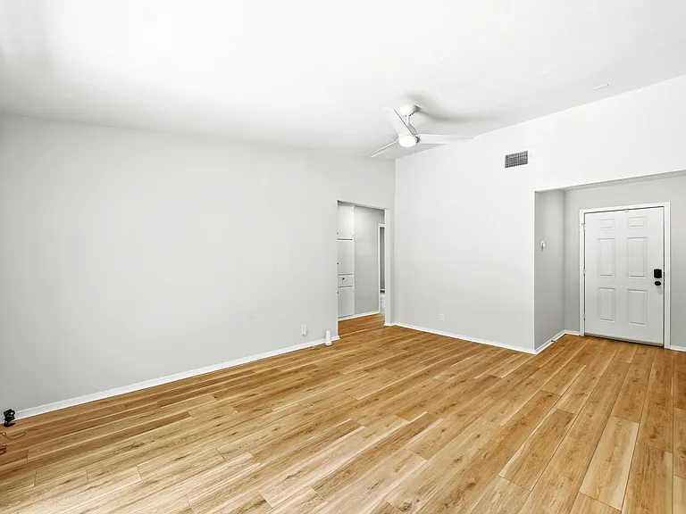 6609 Branchwood Dr — Photo 7