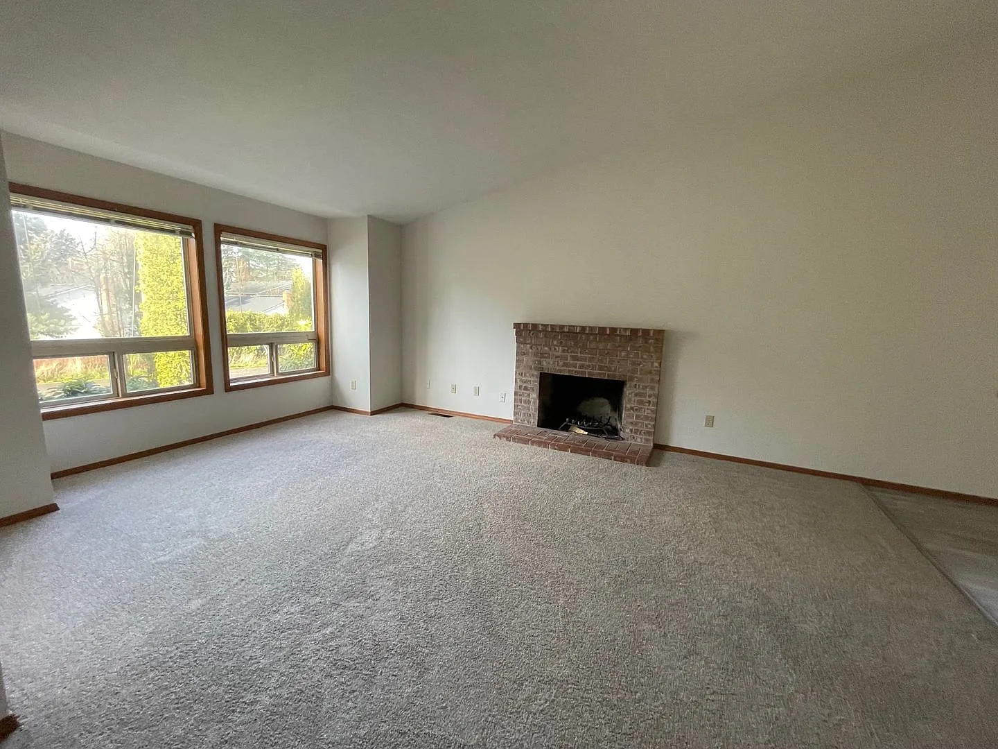 11032 SW 47th Avenue - Exceptional Home Near PCC Sylvania! — Photo 3