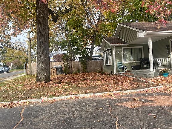 4th image of 16 Willowbrook Ave #3