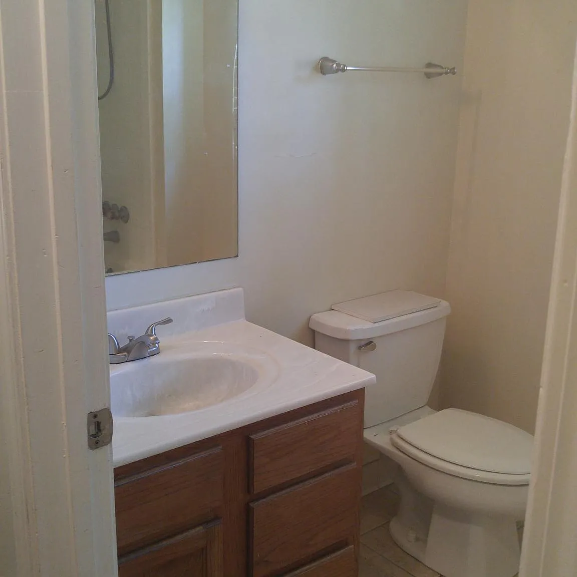 3 bed, 1500 sqft, $1,550 — Photo 3