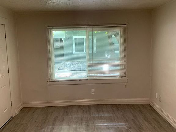 5th image of 614 E 600 S APT 3