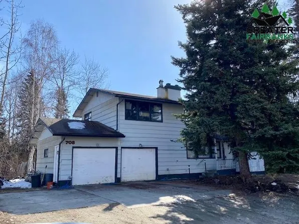 703 Gradelle Ave, Fairbanks, AK 99709