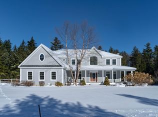 11 Parker Way, Falmouth, ME 04105
