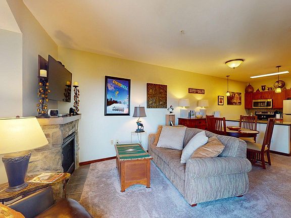 3rd image of 308 Soaring Eagle Ln