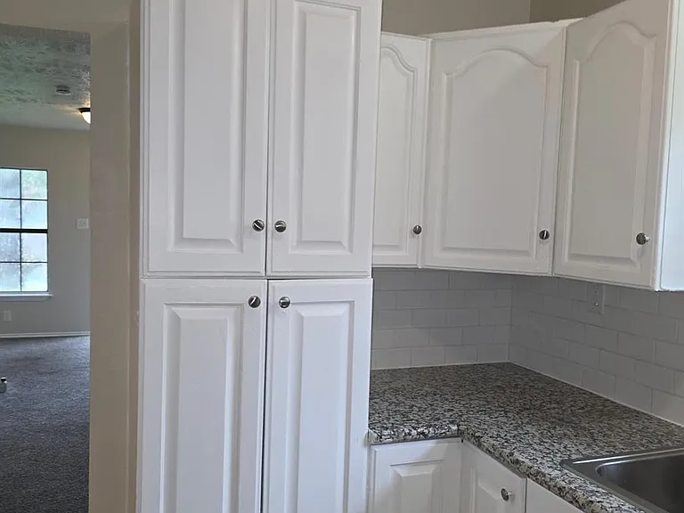 242 Bolden St — Photo 12
