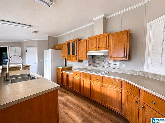 4th image of 45 Sonia Ln