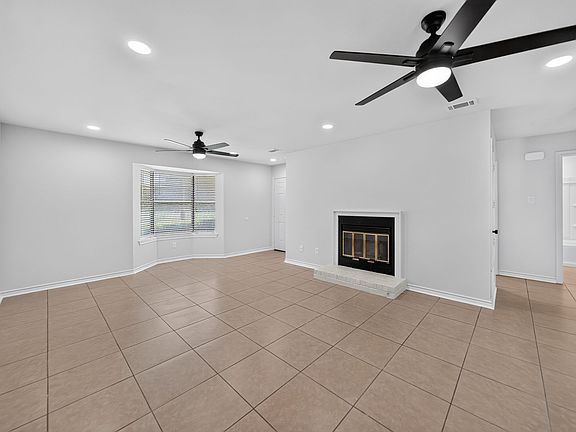 3rd image of 3803 County Road 149