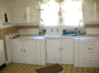 1811 River Rd, Elkton, VA 22827