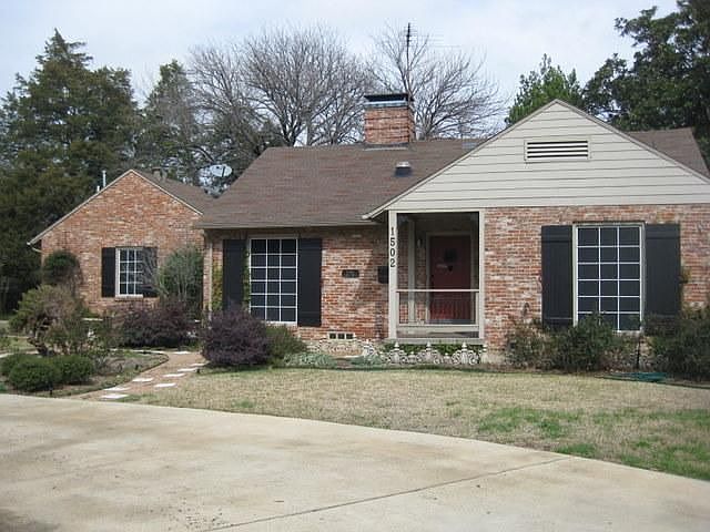 1st image of 1502 Corto Dr