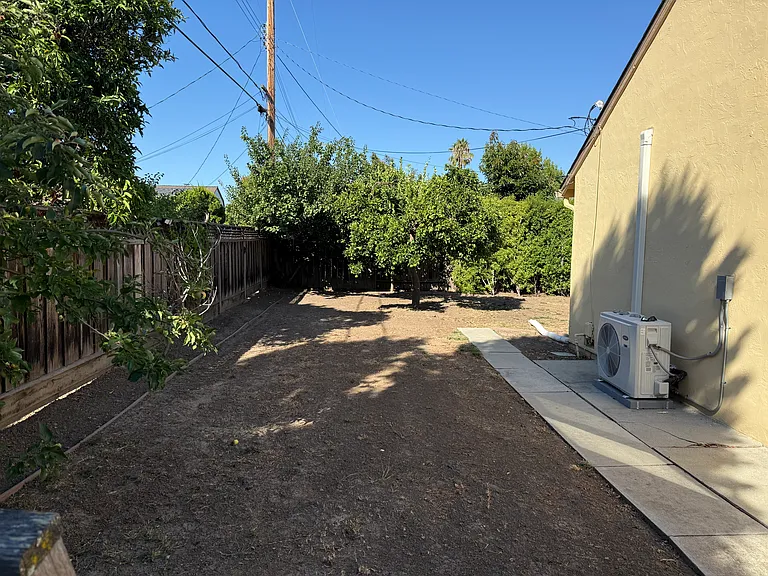 3378 Vanderbilt Way — Photo 33