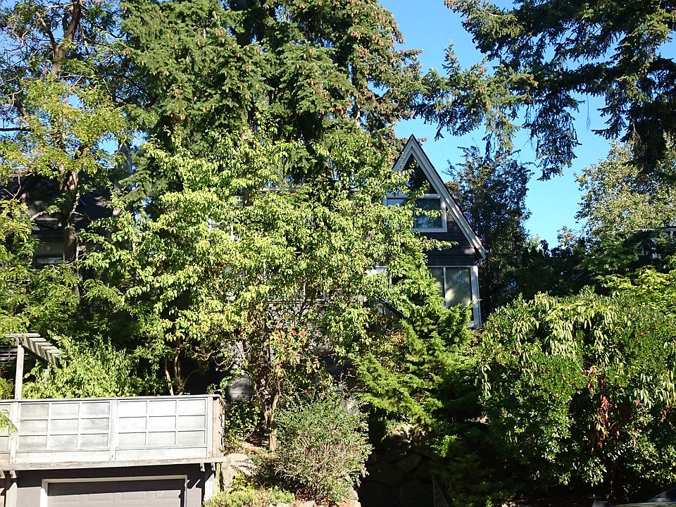 1st image of 3854 42nd Ave NE